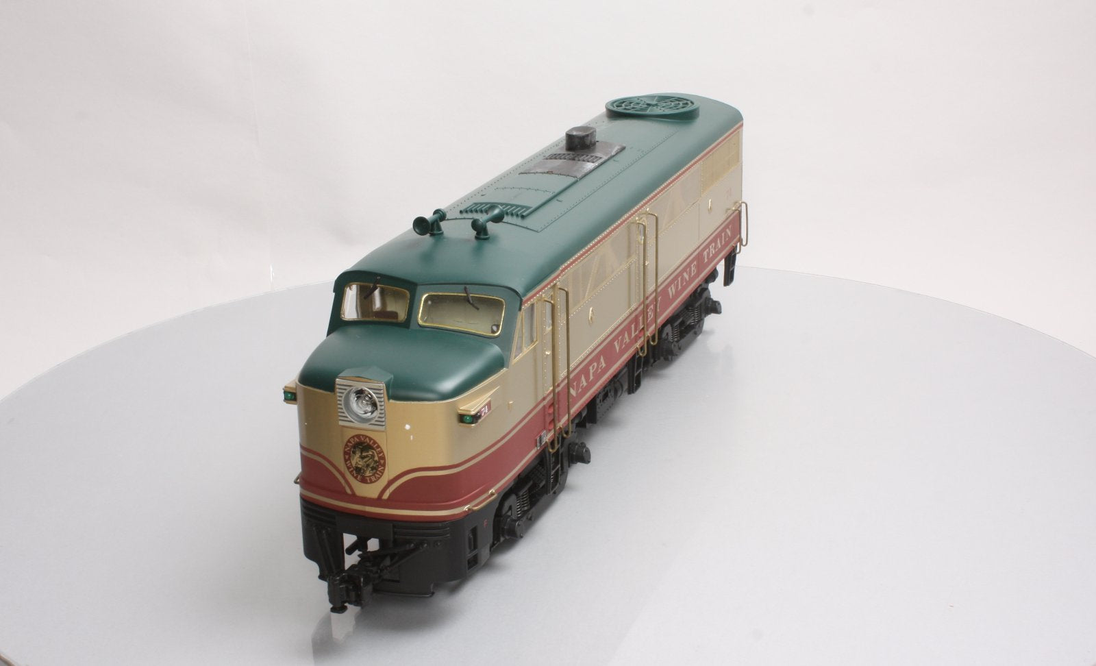 Aristo-Craft 22032 G Napa Valley Wine Train Alco FA-1 Diesel Locomotive #74