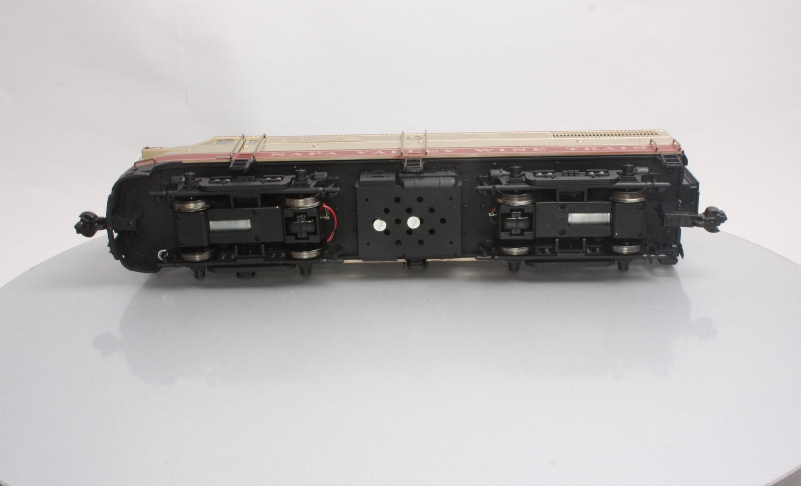 Aristo-Craft 22032 G Napa Valley Wine Train Alco FA-1 Diesel Locomotive #74