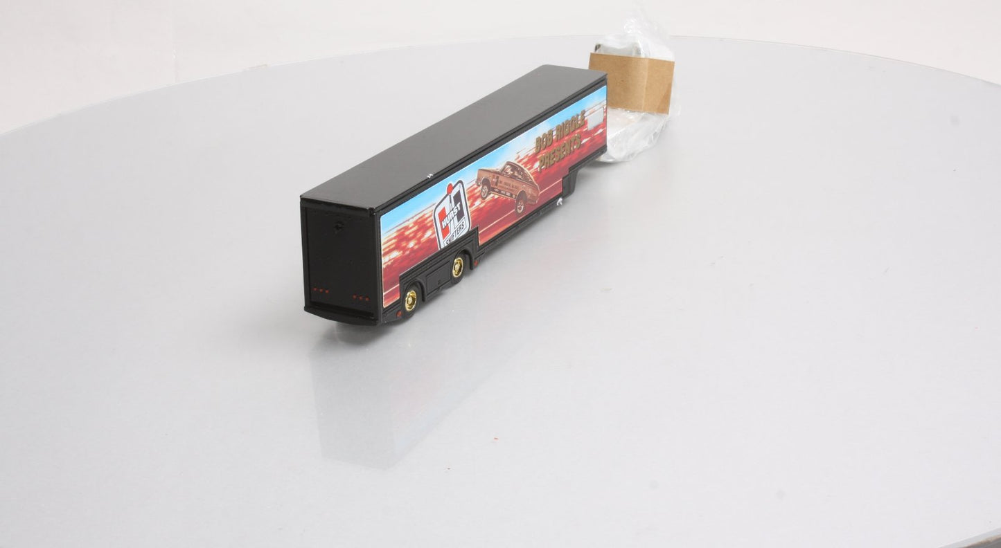 Eastwood 312500 1:64 Featherlite Trailer with Kenworth Tractor