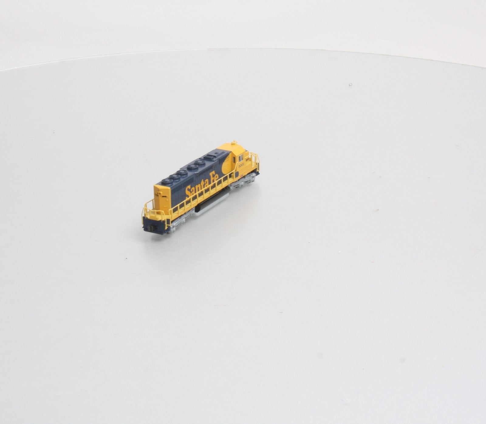 Kato 176-2006 N Santa Fe SD40 Diesel Locomotive #5001