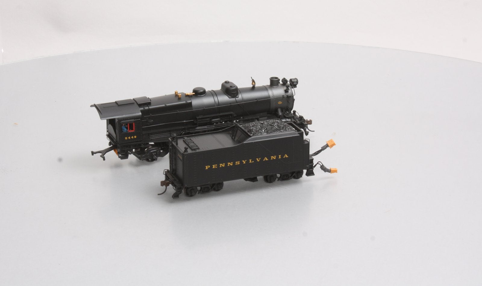 Bachmann 84103 HO Pennsylvania 4-6-2 K4s Steam Locomotive & Tender #5448