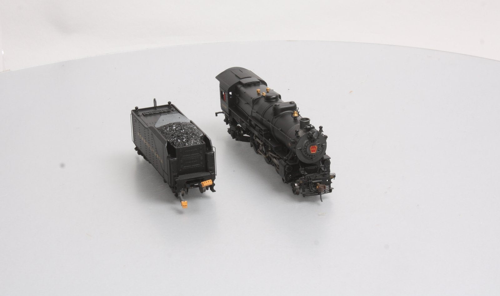 Bachmann 84103 HO Pennsylvania 4-6-2 K4s Steam Locomotive & Tender #5448
