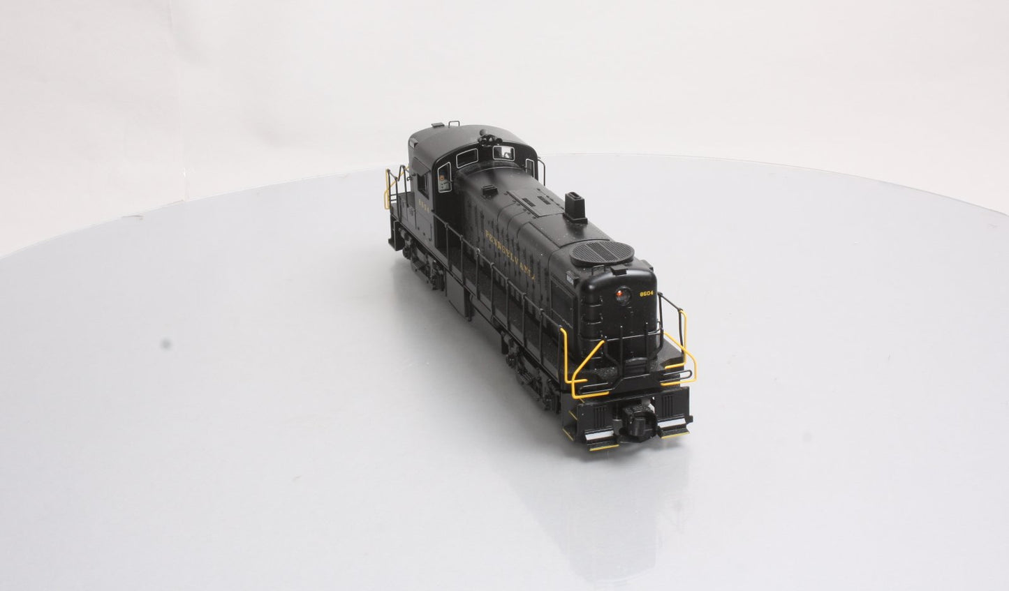 Williams 23001 O Pennsylvania ALCO RS3 Conventional 3-Rail Diesel Loco #8604