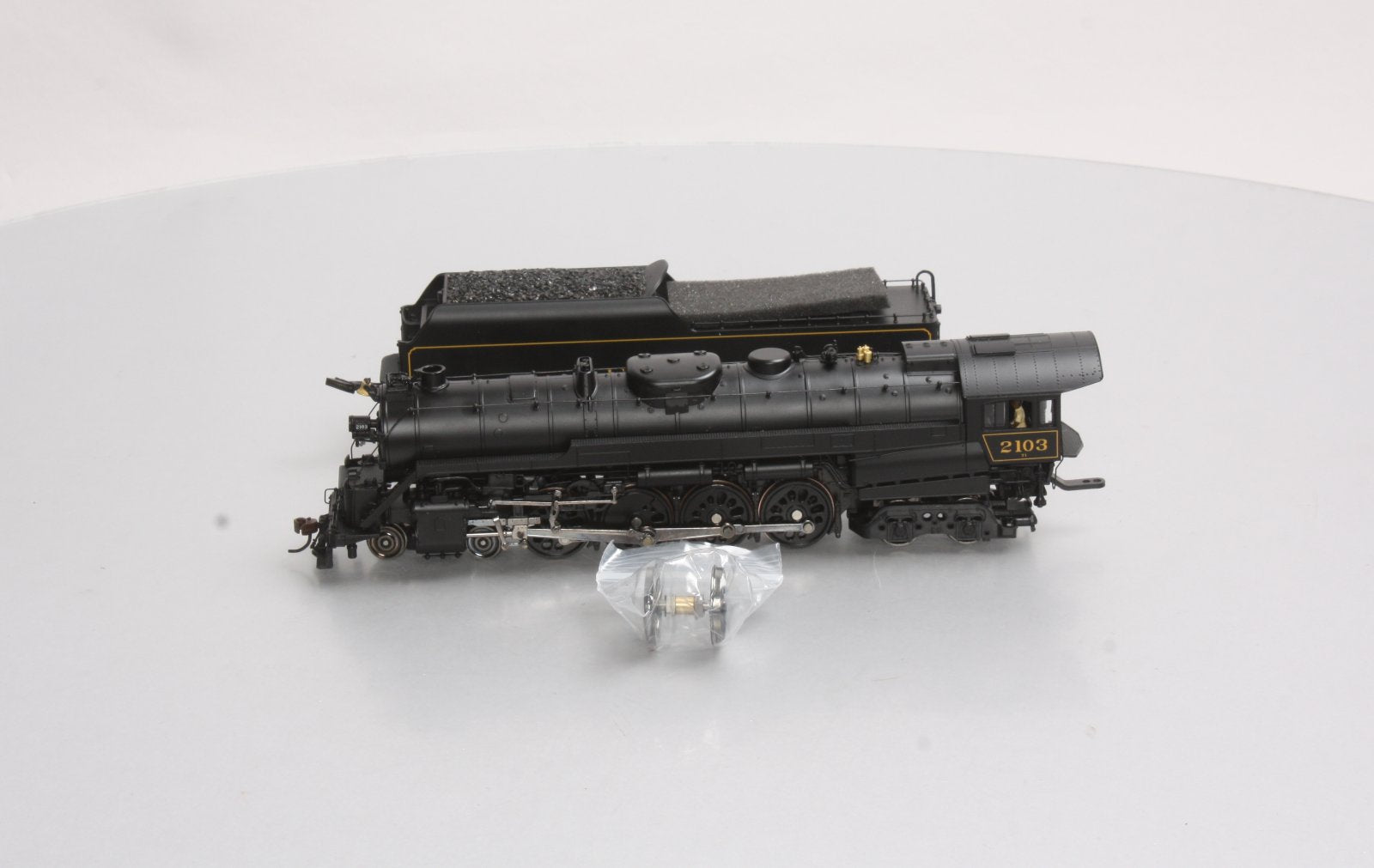 Broadway Limited 2137 HO Reading Class T-1 4-8-4 Paragon2™ #2103 w/Sound/DCC