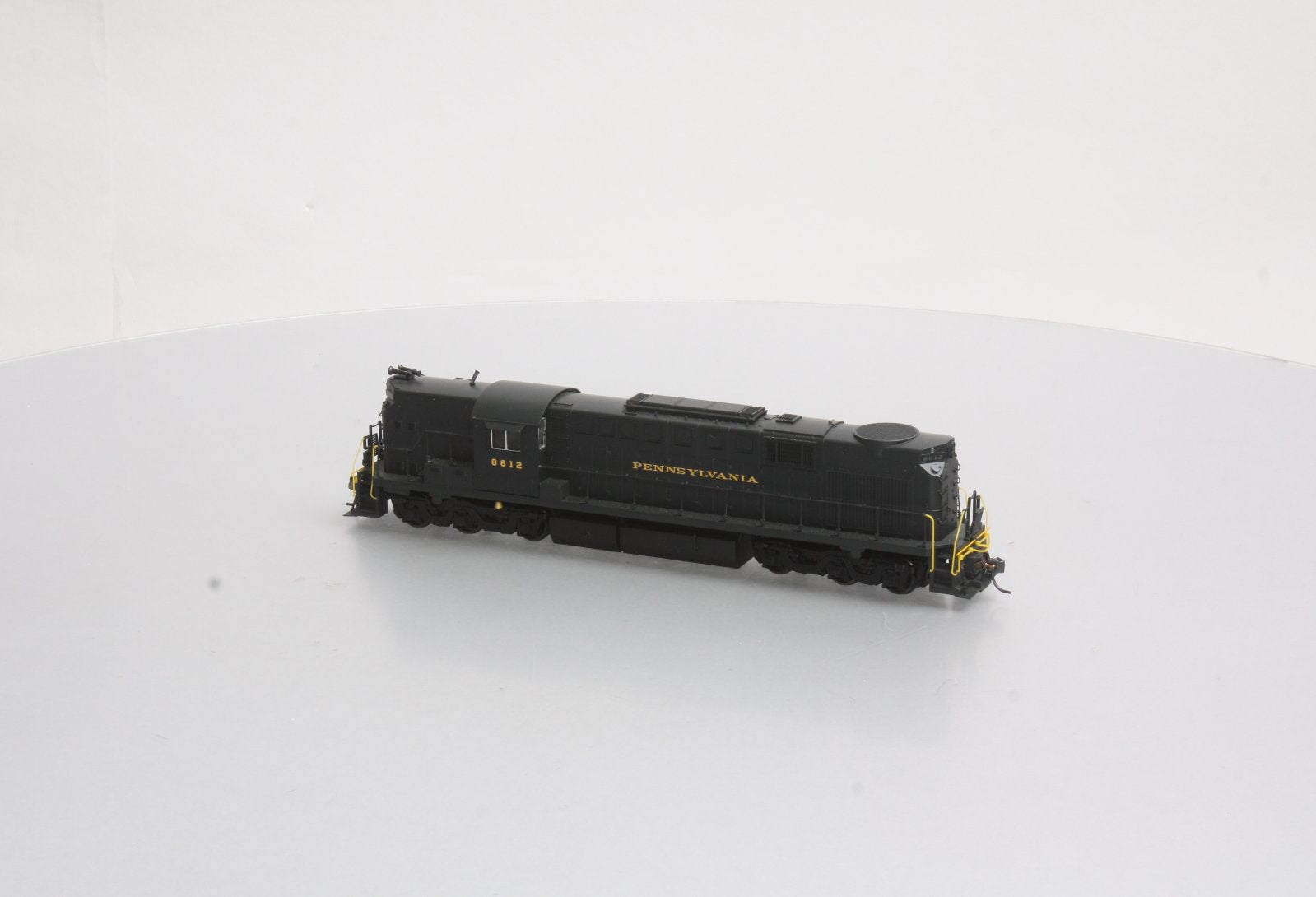 Broadway Limited 919 HO Pennsylvania Diesel Alco RSD-15 High Hood Powered #8612