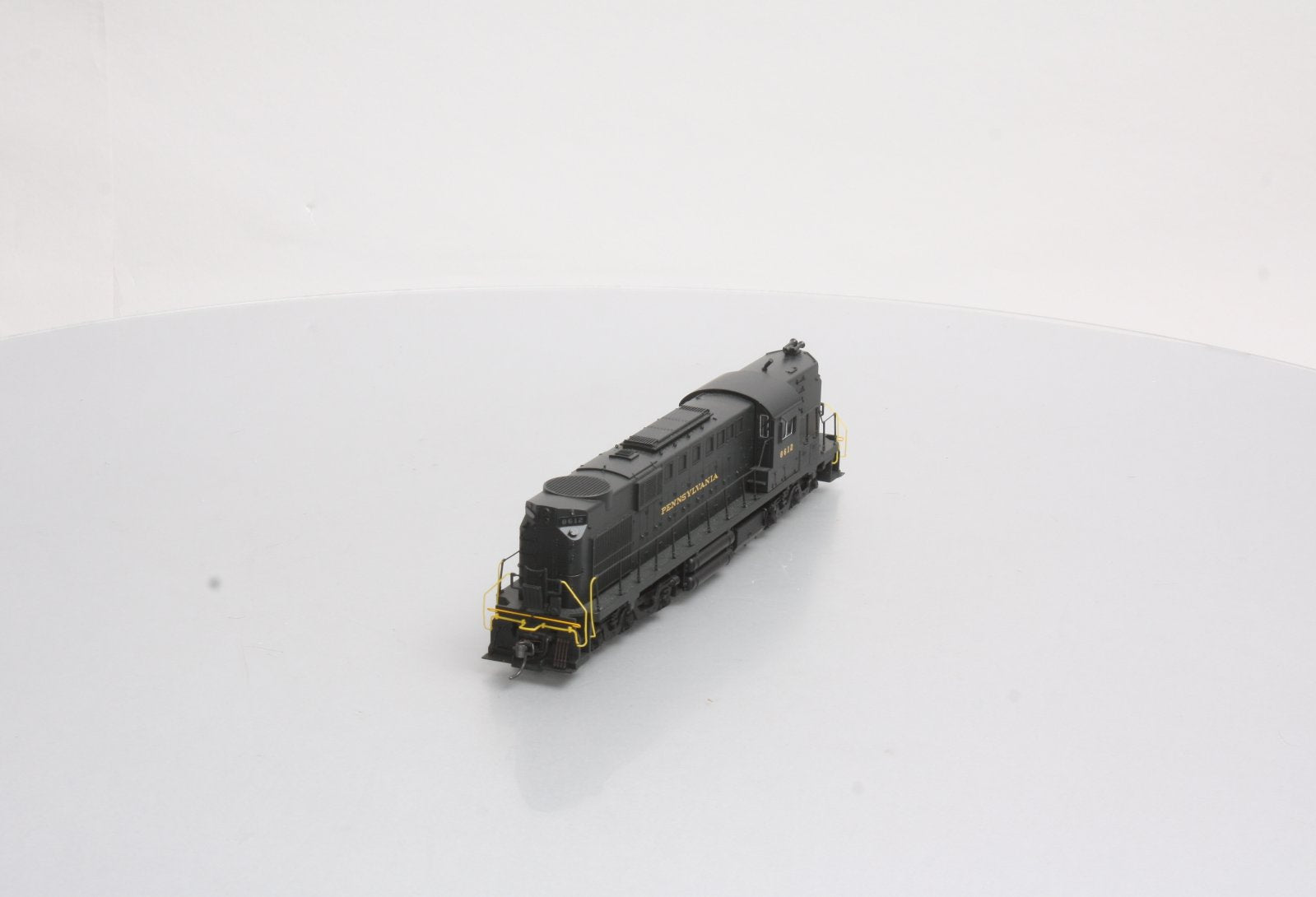 Broadway Limited 919 HO Pennsylvania Diesel Alco RSD-15 High Hood Powered #8612