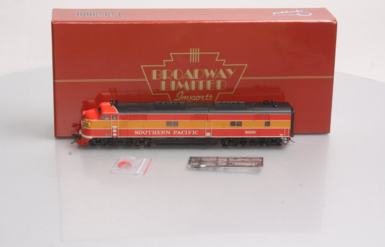 Broadway Limited 611 HO Southern Pacific EMD E7A Diesel Locomotive #6000