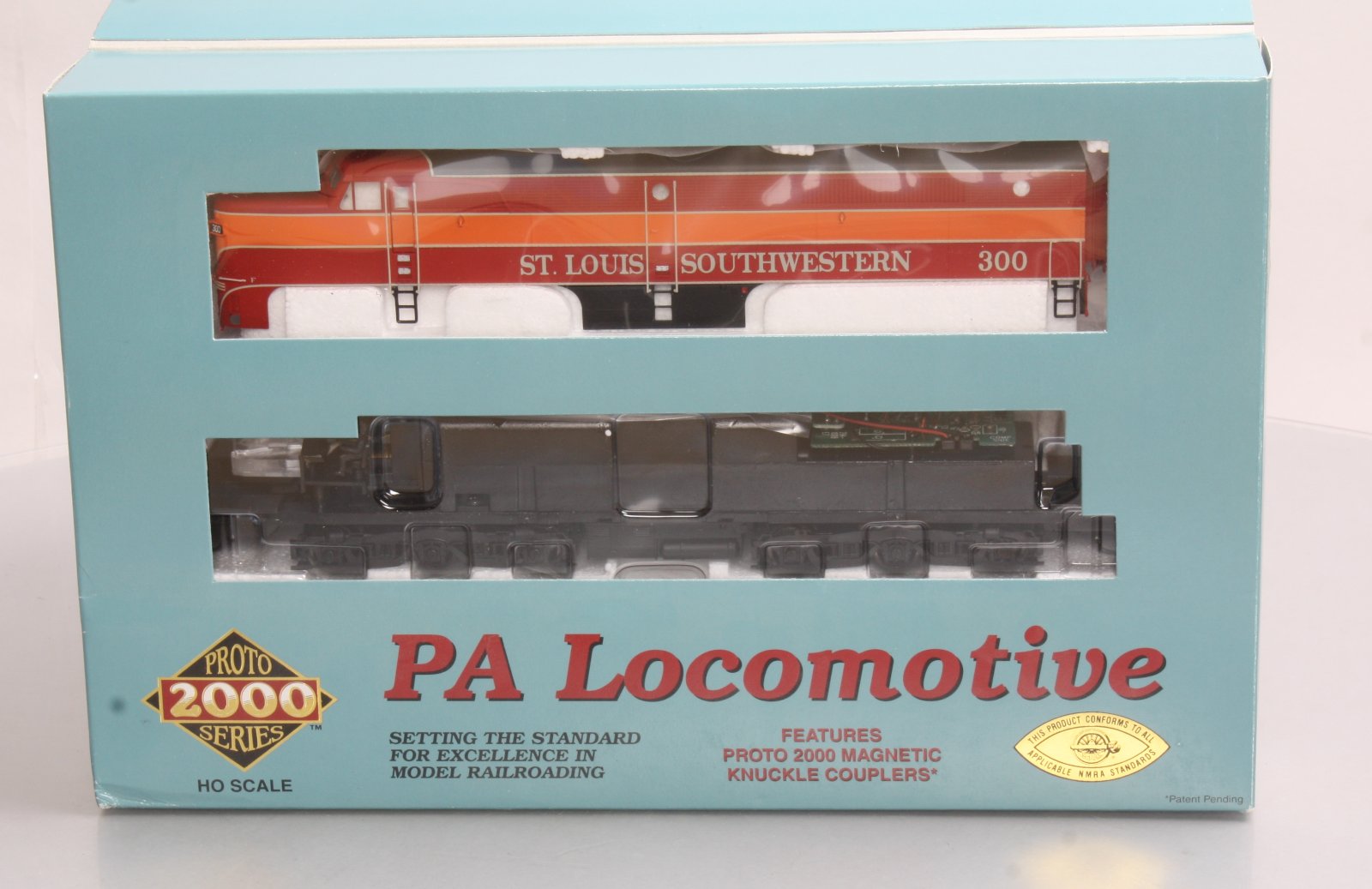 Proto 2000 21670 HO SP (SSW) PA Diesel Loco W/Dynamic Brakes #300 Ltd. Edition