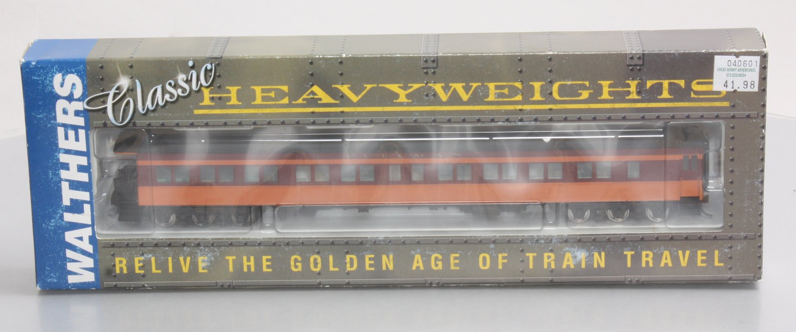 Walthers 932-10262 HO Milwaukee Road Pullman-Heavyweight 3-2 Lounge-Obs Car