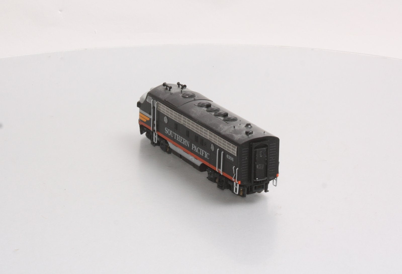 Stewart 5198 HO Powered Chassis Only For EMD F3A, F7A & F9A Units