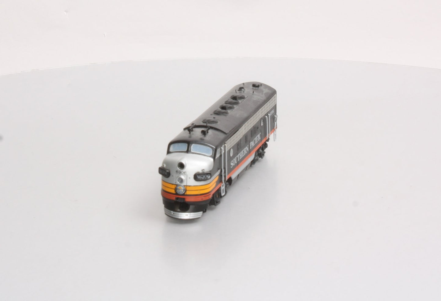 Stewart 5198 HO Powered Chassis Only For EMD F3A, F7A & F9A Units