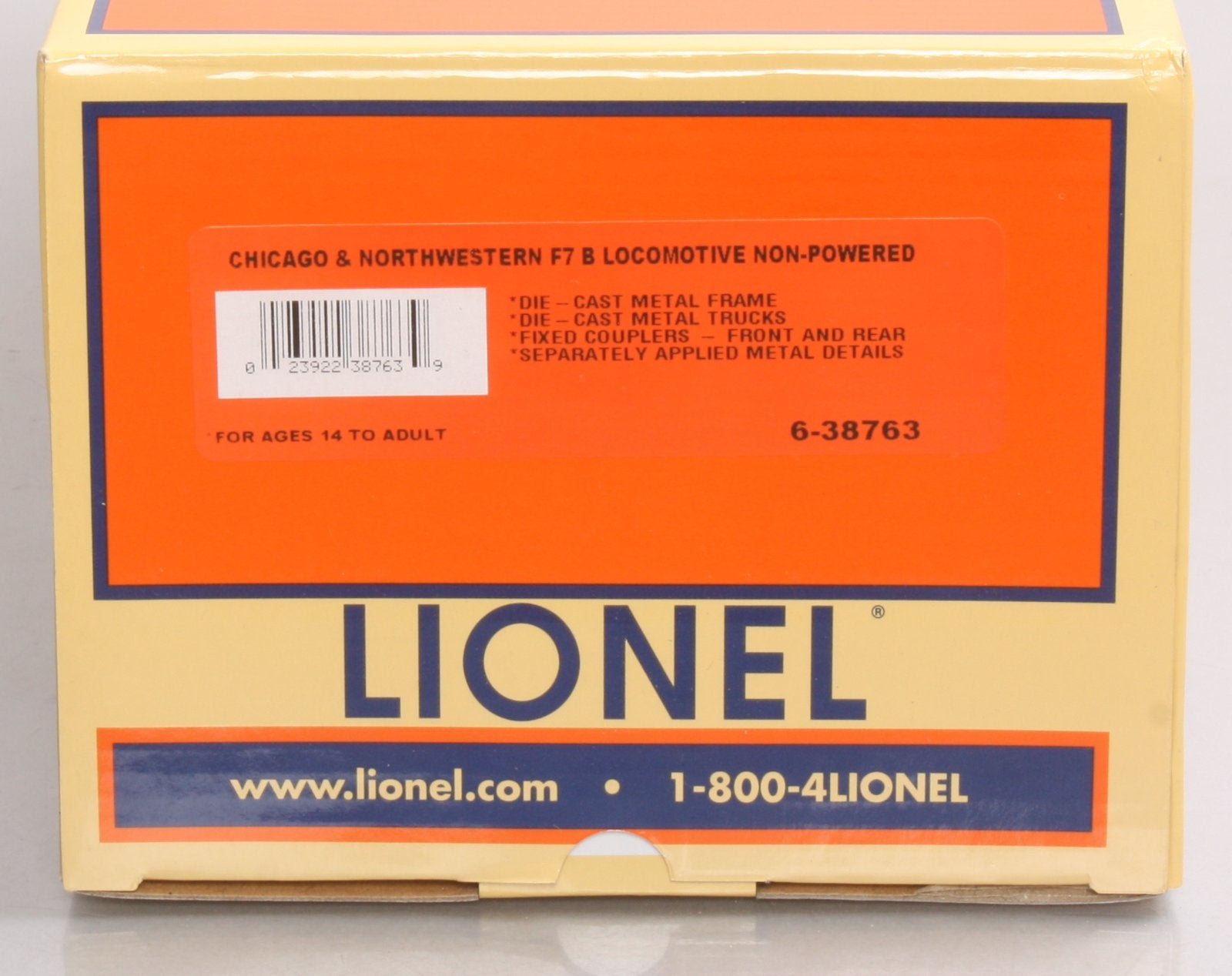 Lionel 6-38763 Chicago & North Western F-7 B Unit Non-Powered Diesel Loco #315