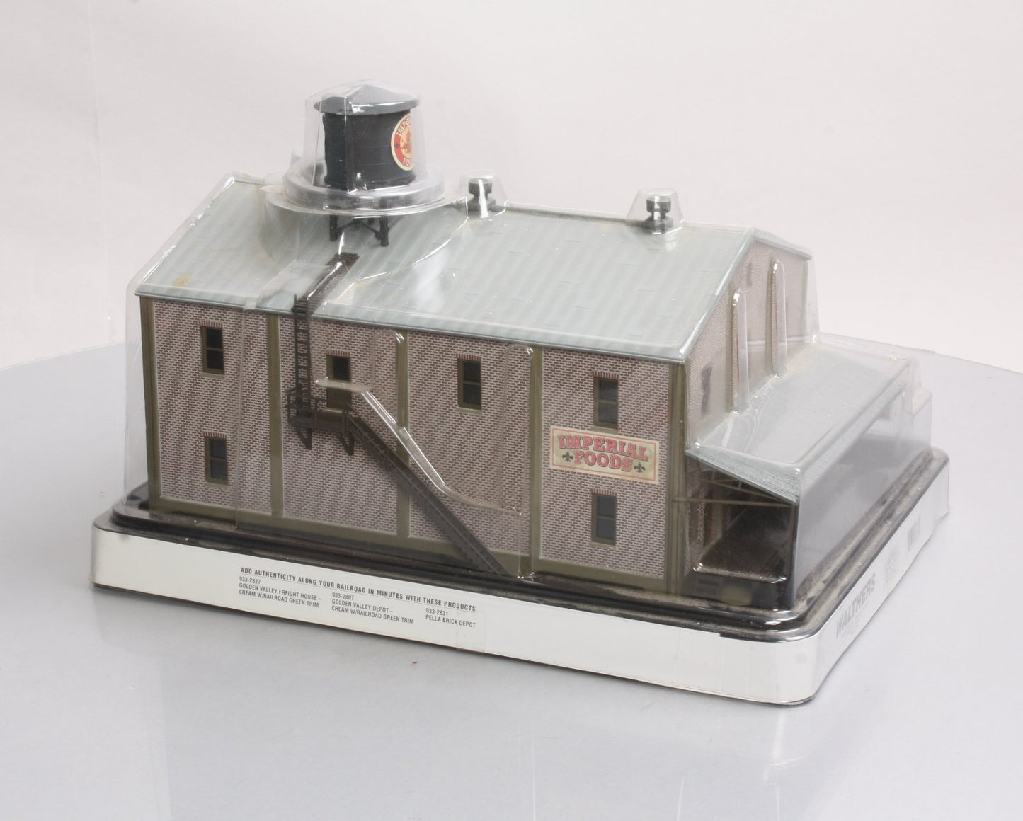 Walthers 2852 HO Scale Built-Up Imperial Foods