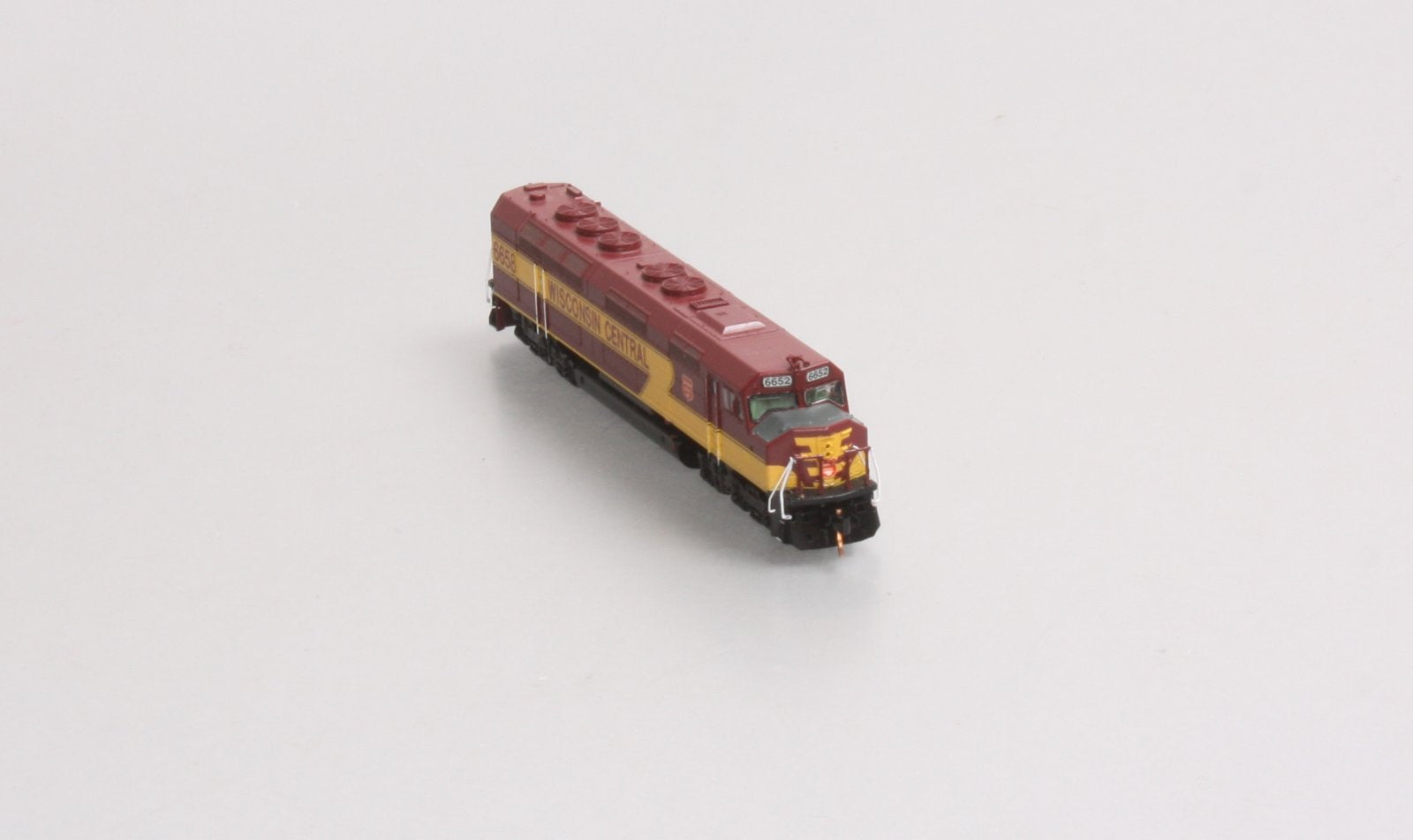 Athearn 16843 N Wisconsin Central EMD FP45 Diesel Locomotive #6658
