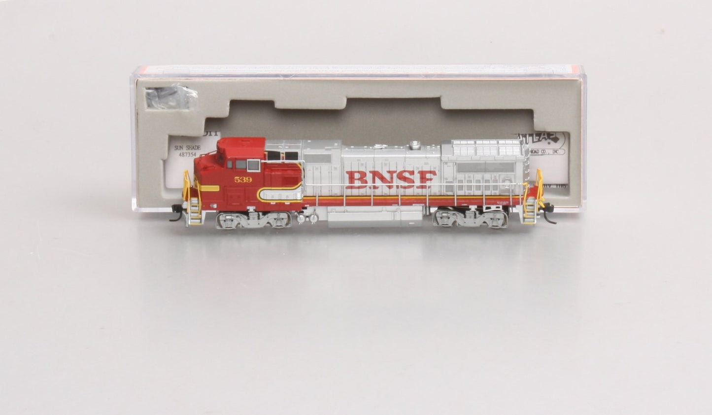 Atlas 48811 N BNSF Dash 8-40BW Diesel Locomotive #539