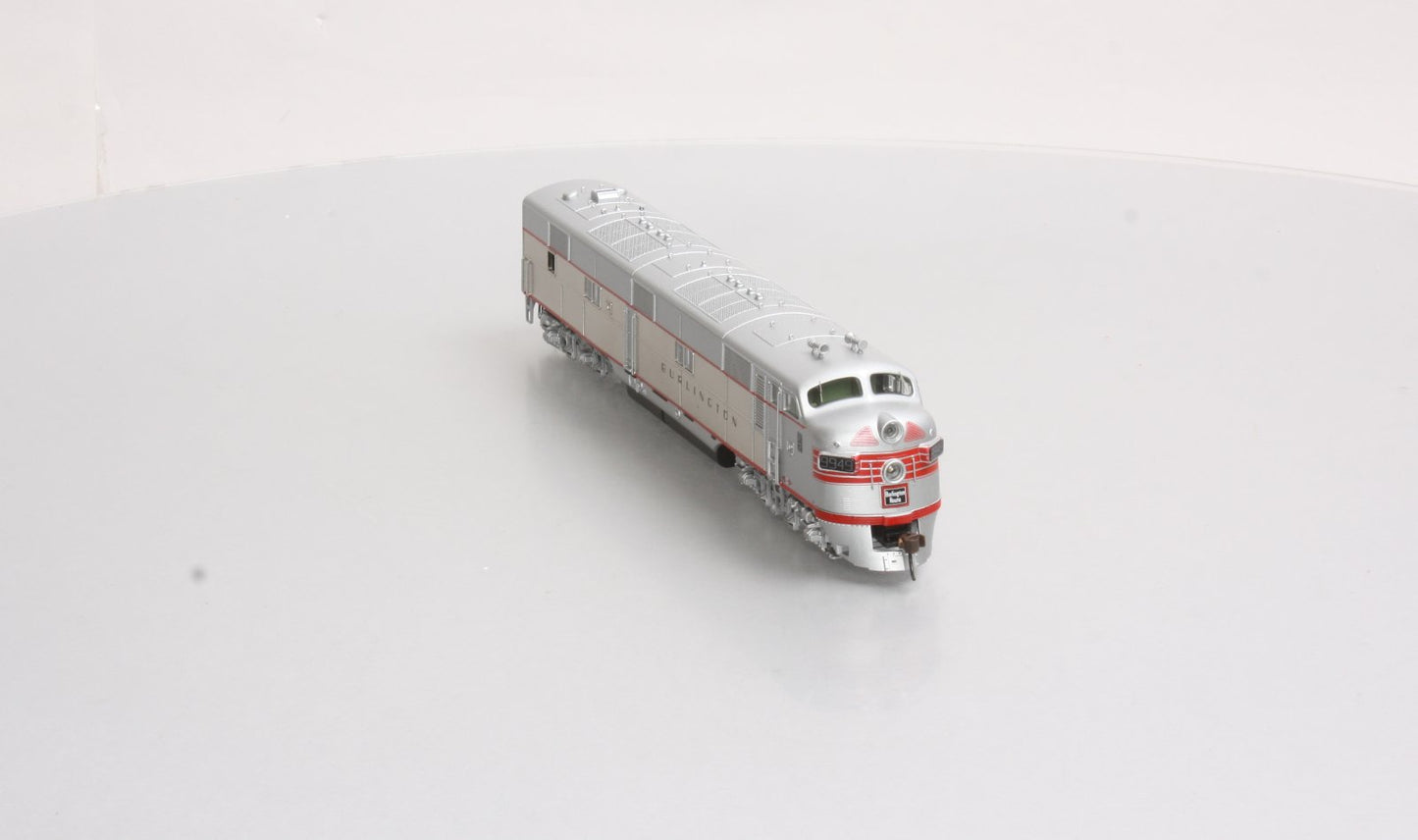 Broadway Limited 5245 HO CB&Q EMD E7A Diesel Locomotive with Sound #9949