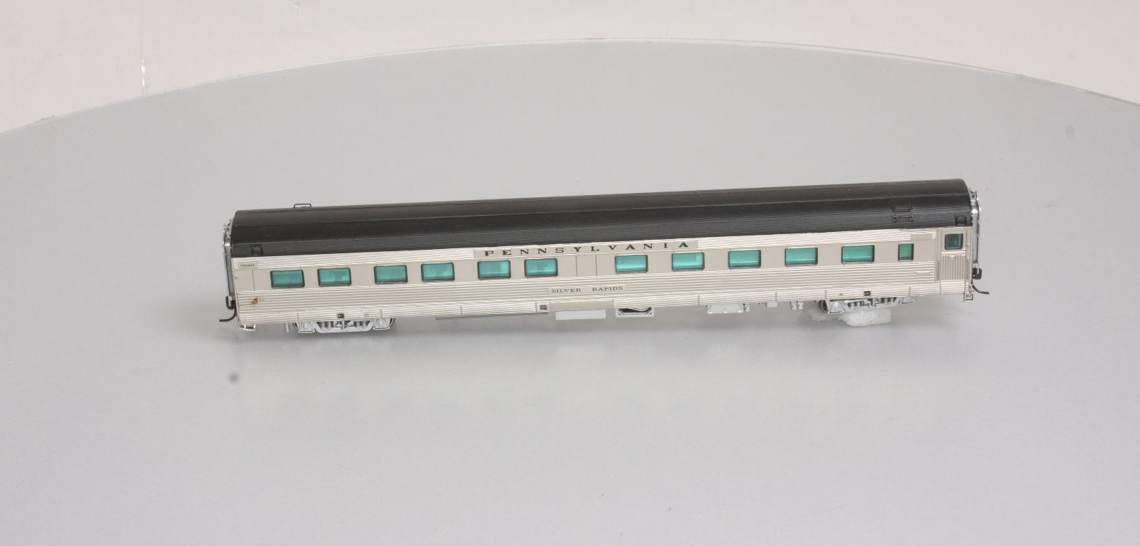 Broadway Limited 1548 HO Pennsylvania Zephyr 6 Double Bedroom Sleeper #8449