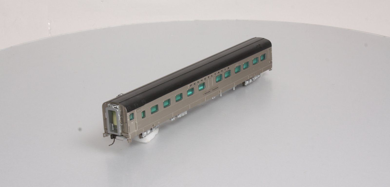 Broadway Limited 1548 HO Pennsylvania Zephyr 6 Double Bedroom Sleeper #8449