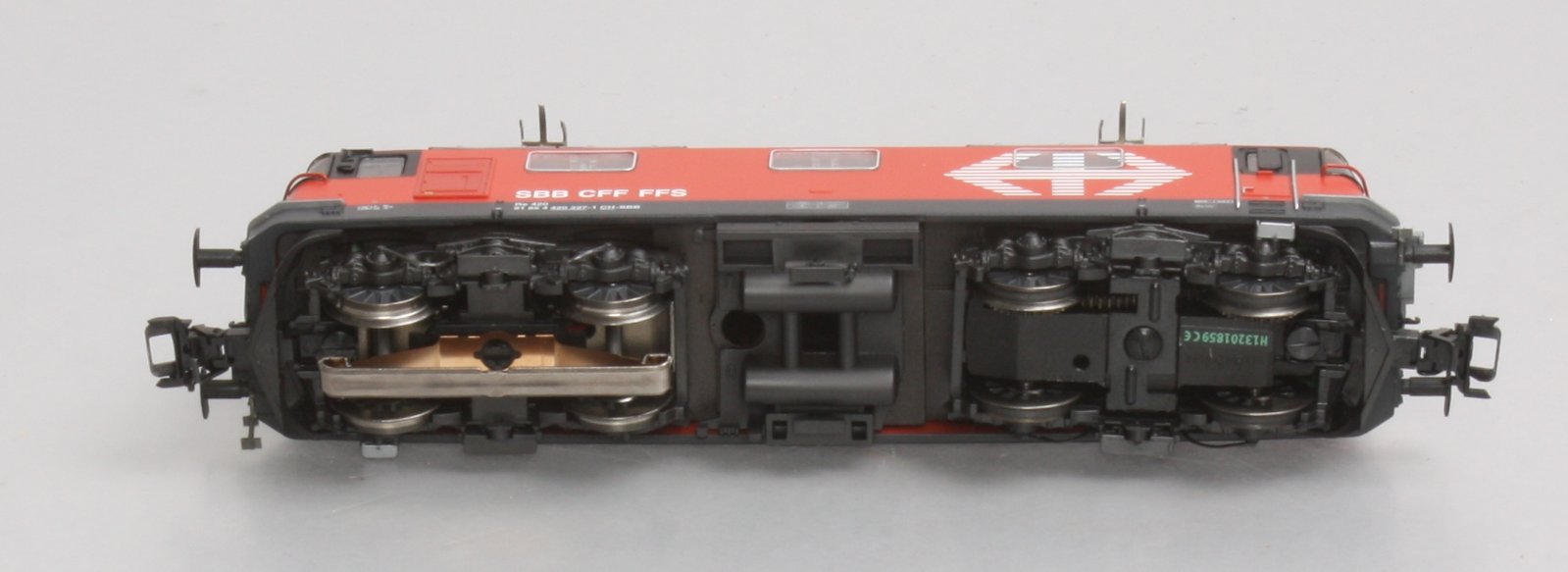 Marklin 37347 HO Scale SBB cl Re 4/4 II Electric Locomotive