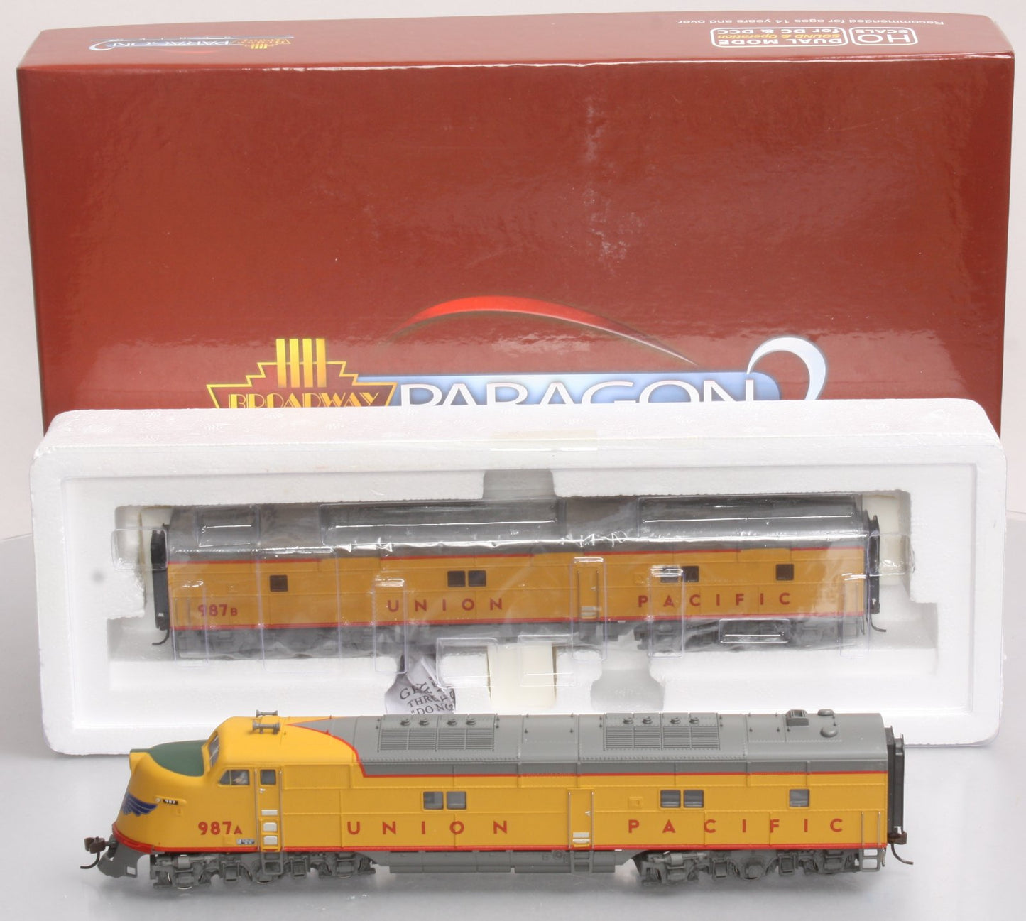 Broadway Limited 2331 HO Union Pacific EMD E6 Powered A-Unpowered B Set #987