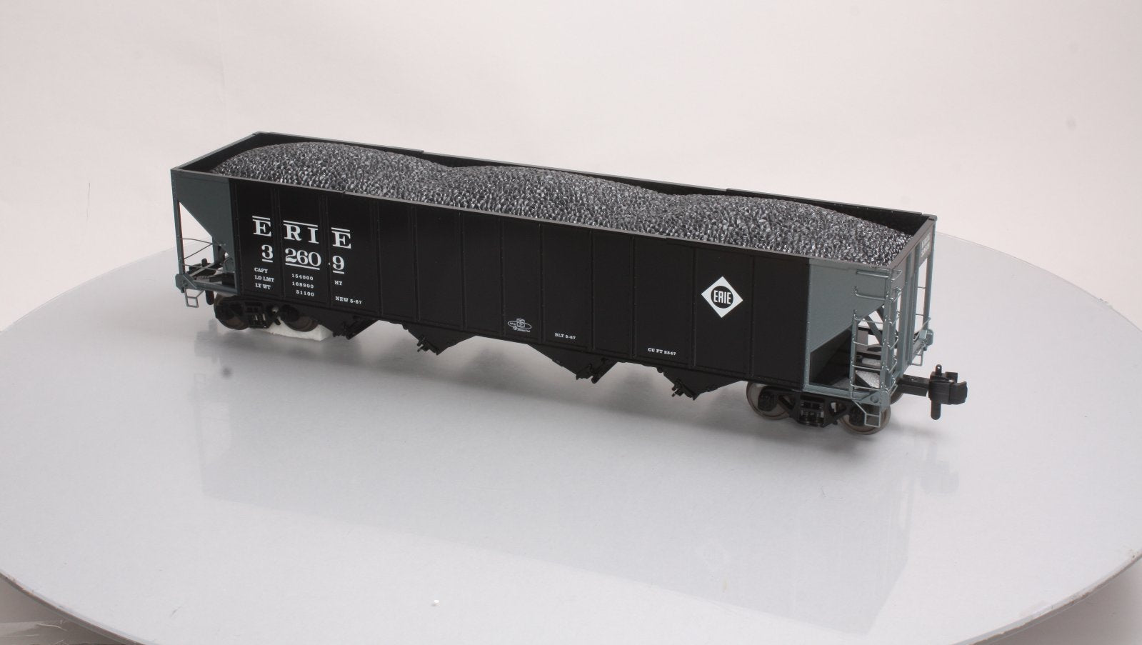 MTH 70-75022 G Scale Erie 4-Bay Hopper with Metal Wheels
