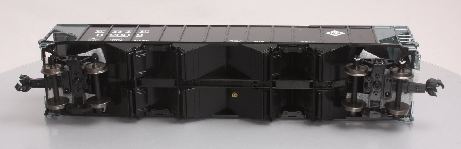 MTH 70-75022 G Scale Erie 4-Bay Hopper with Metal Wheels