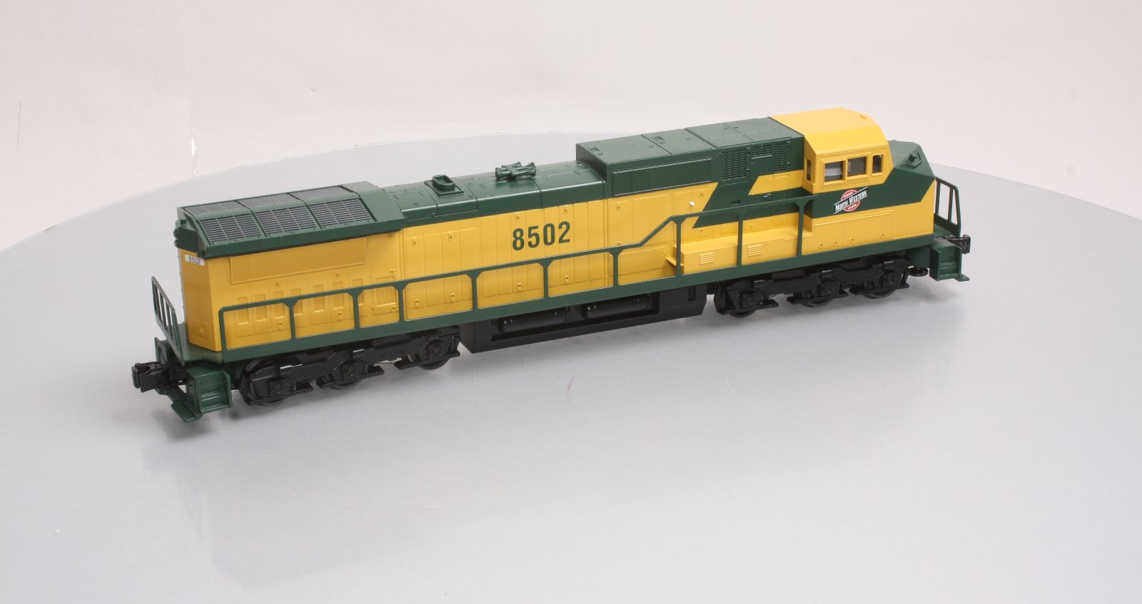 Williams 20406 Chicago & North Western Dash-9 Powered Diesel Locomotive #8502
