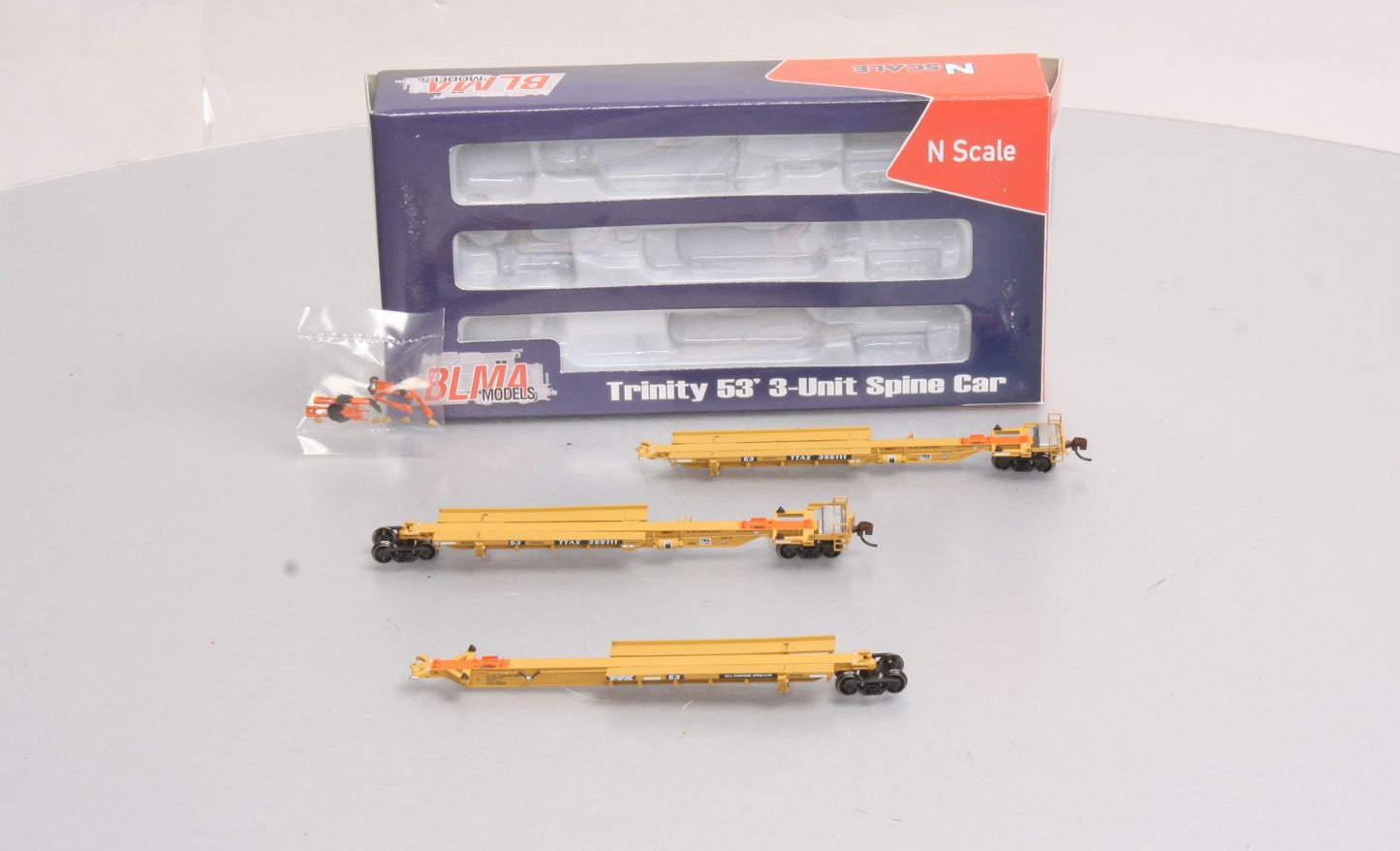 BLMA Models 12259 TTAX 3-Unit Spine Car #355111