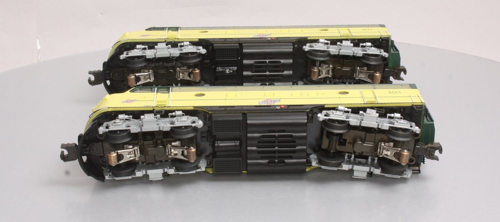 Lionel 6-38754 O Gauge C&NW Legacy F-7 AA Diesel Locomotive Set #401/#403