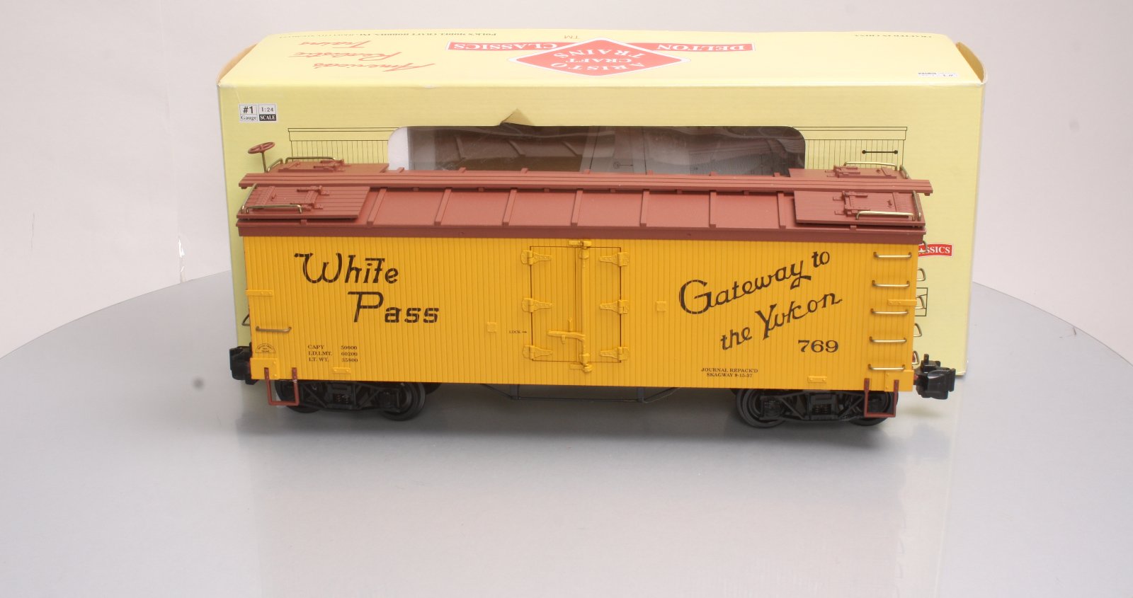 Aristo-Craft 86207 White Pass & Yukon Wood Reefer