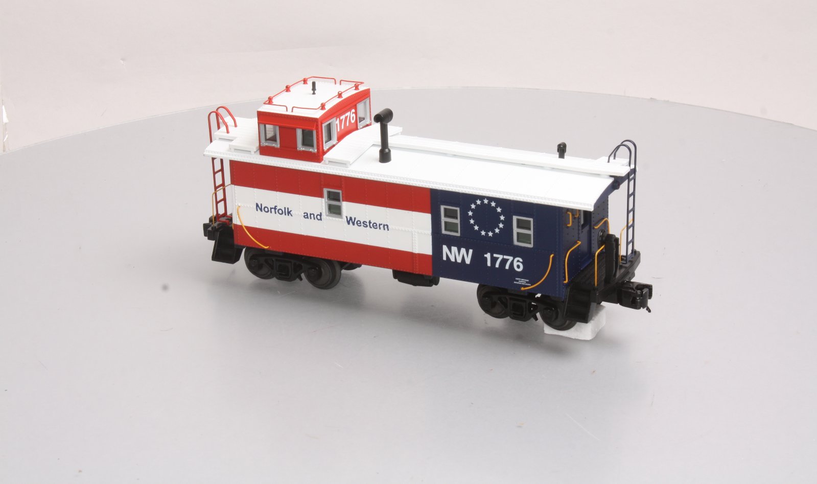 MTH 20-91396 O Gauge Norfolk & Western Steel Caboose #1776