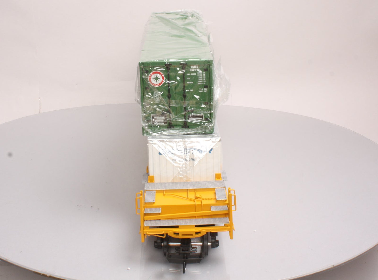 USA Trains R17103 G TTX Gunderson Husky Stack with Container (Set of 3)