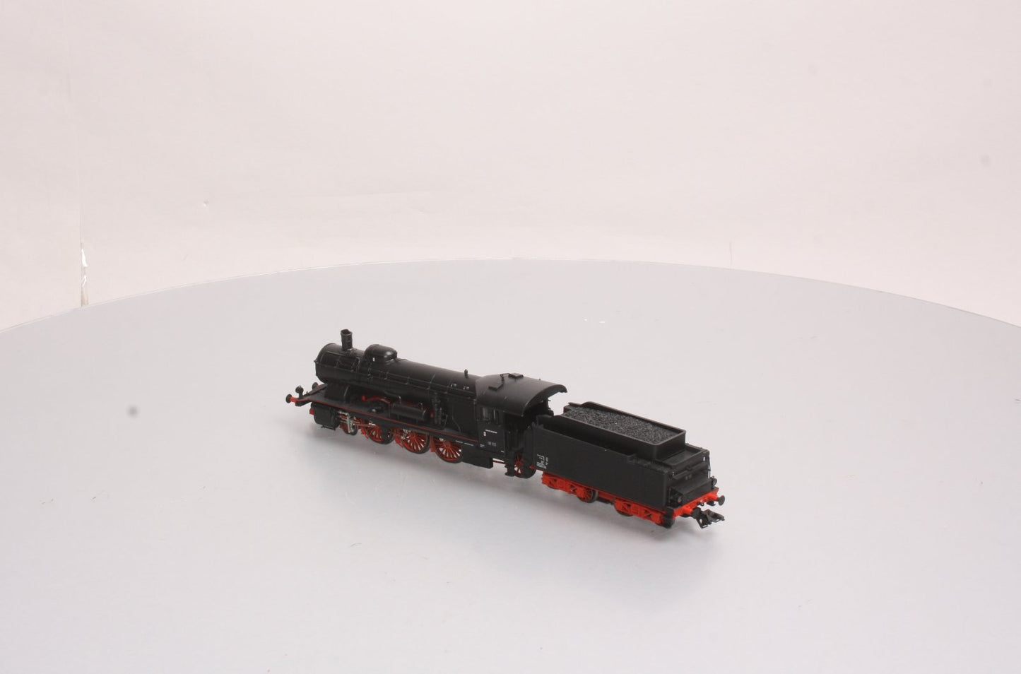 Marklin 37115 DRG Cl 18.1 Locomotive w/Sound