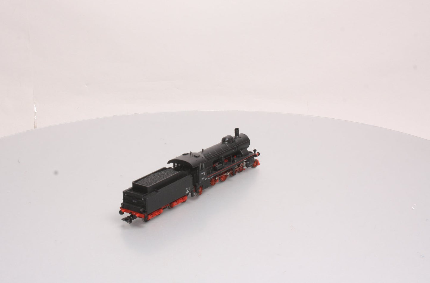 Marklin 37115 DRG Cl 18.1 Locomotive w/Sound