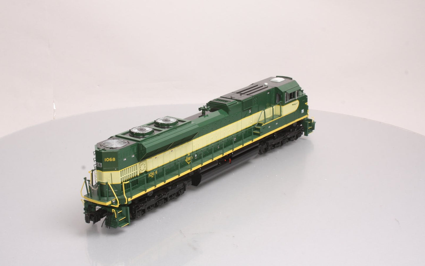 Lionel 6-39624 Erie NS Heritage Legacy SD70ACe Diesel Locomotive #1068