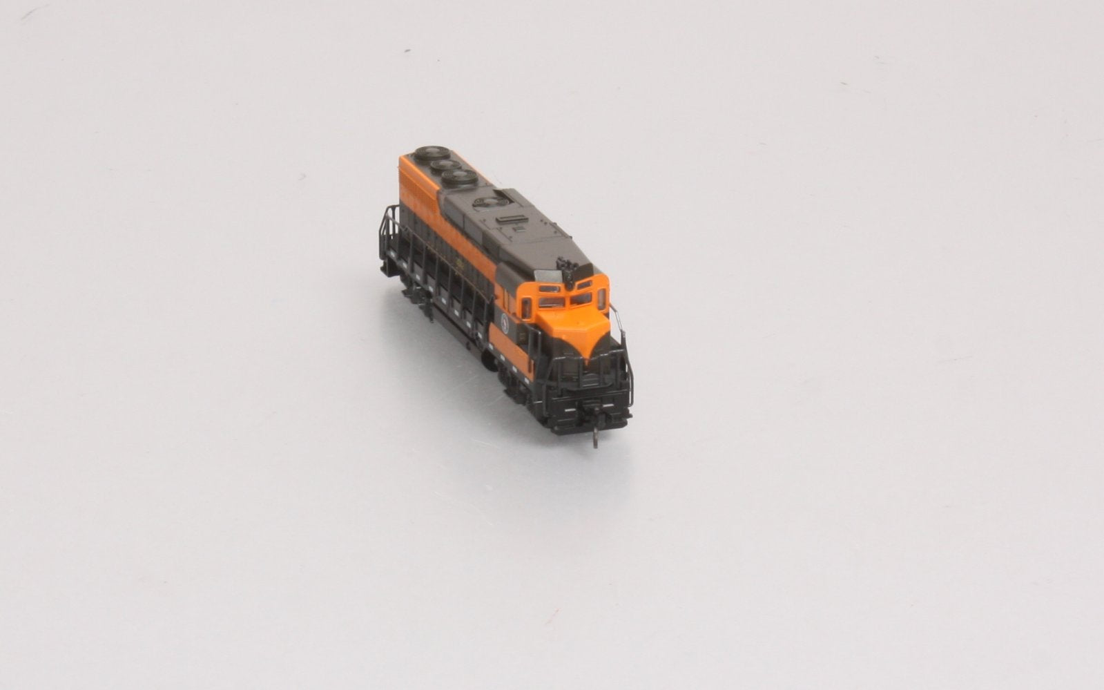 Atlas 4731 N Scale Great Northern EMD GP30 Diesel Locomotive #3012