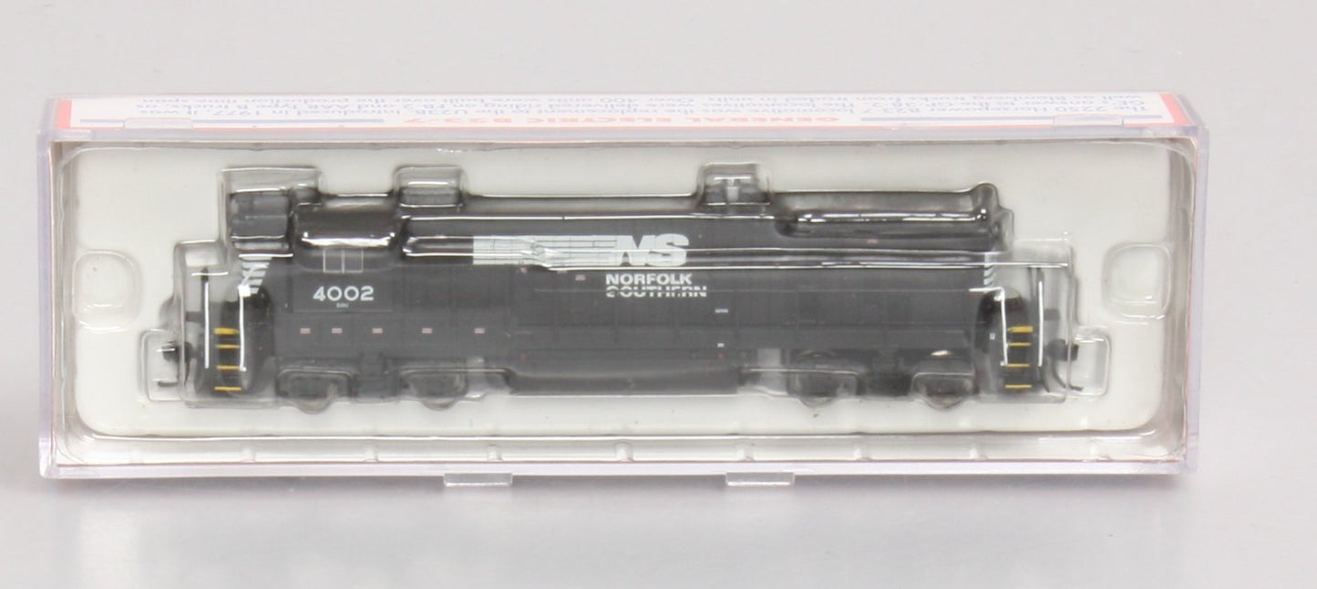 Atlas 49719 N Scale Norfolk Southern B23-7 Diesel Locomotive #4002