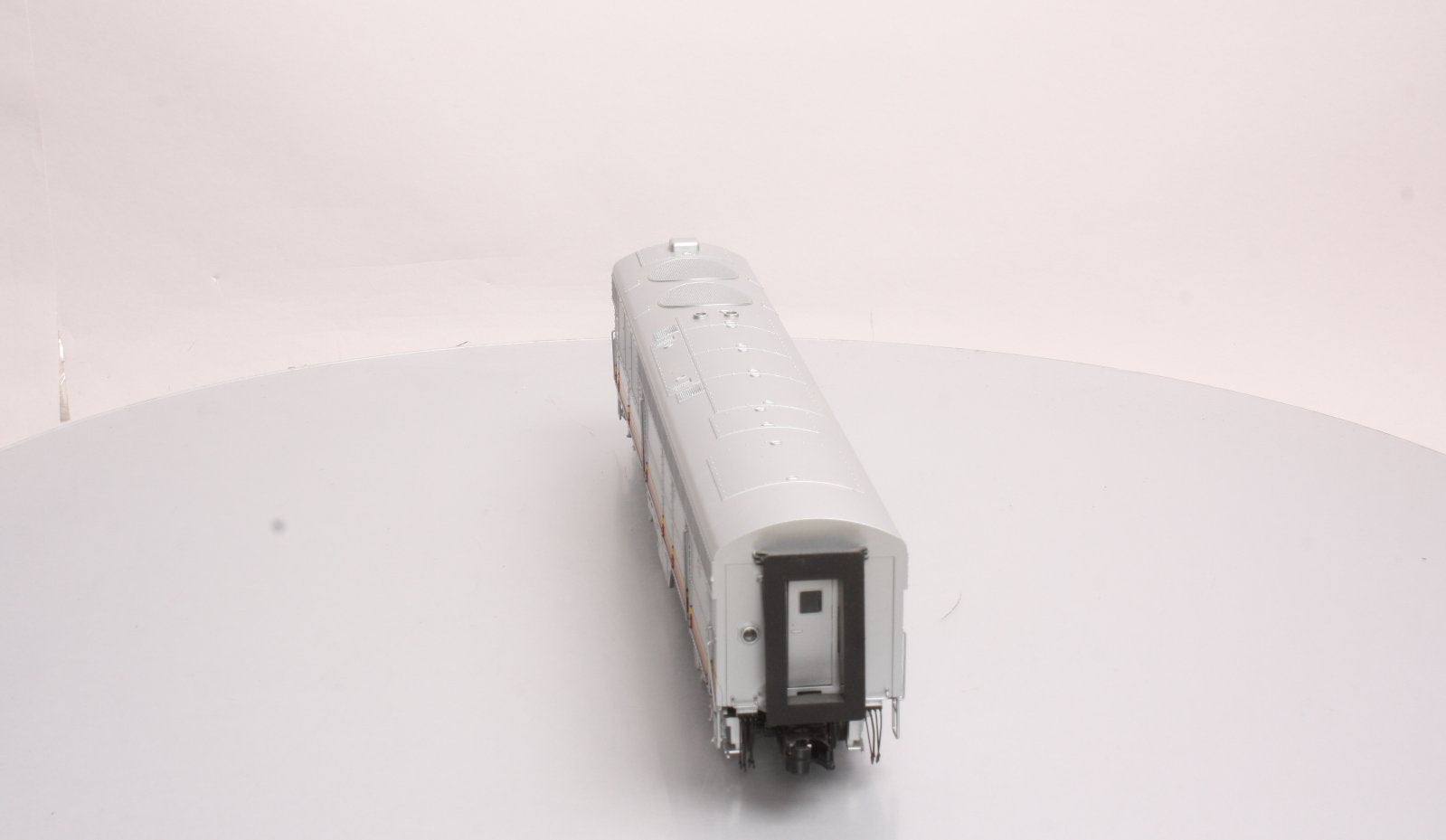 Atlas 1223 O Santa Fe Non-Powered B-Unit Diesel Locomotive #90A