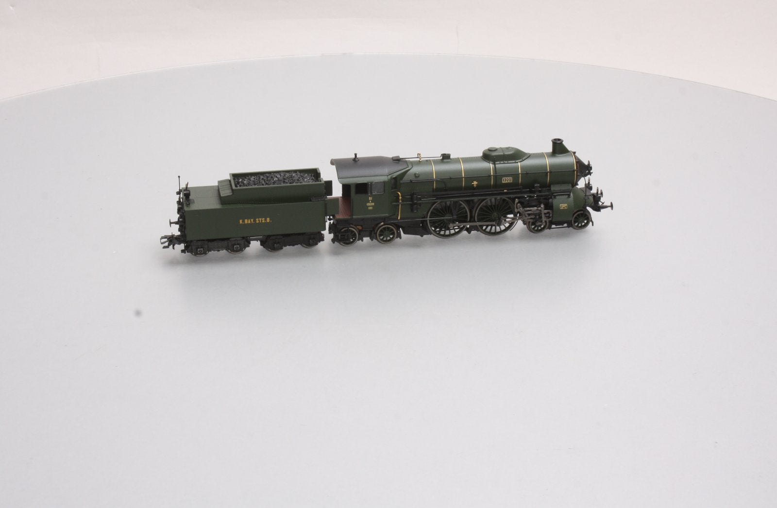 Trix 22049 K.Bay 2/6 Steam Locomotive