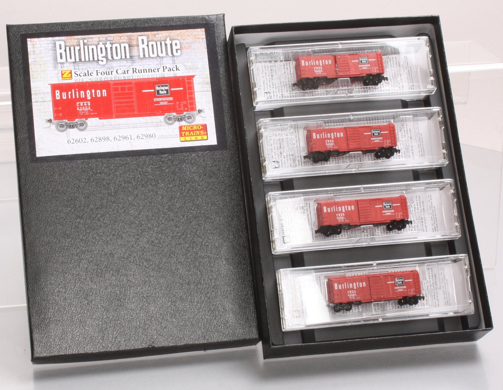 MicroTrains 99400039 Runner Pack CB&Q