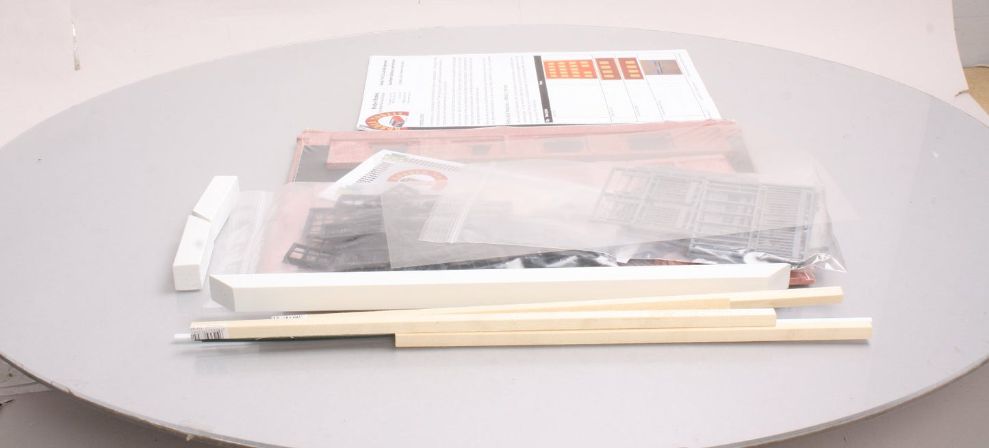 Korber 700 O Scale Backyard Apartment Building Kit