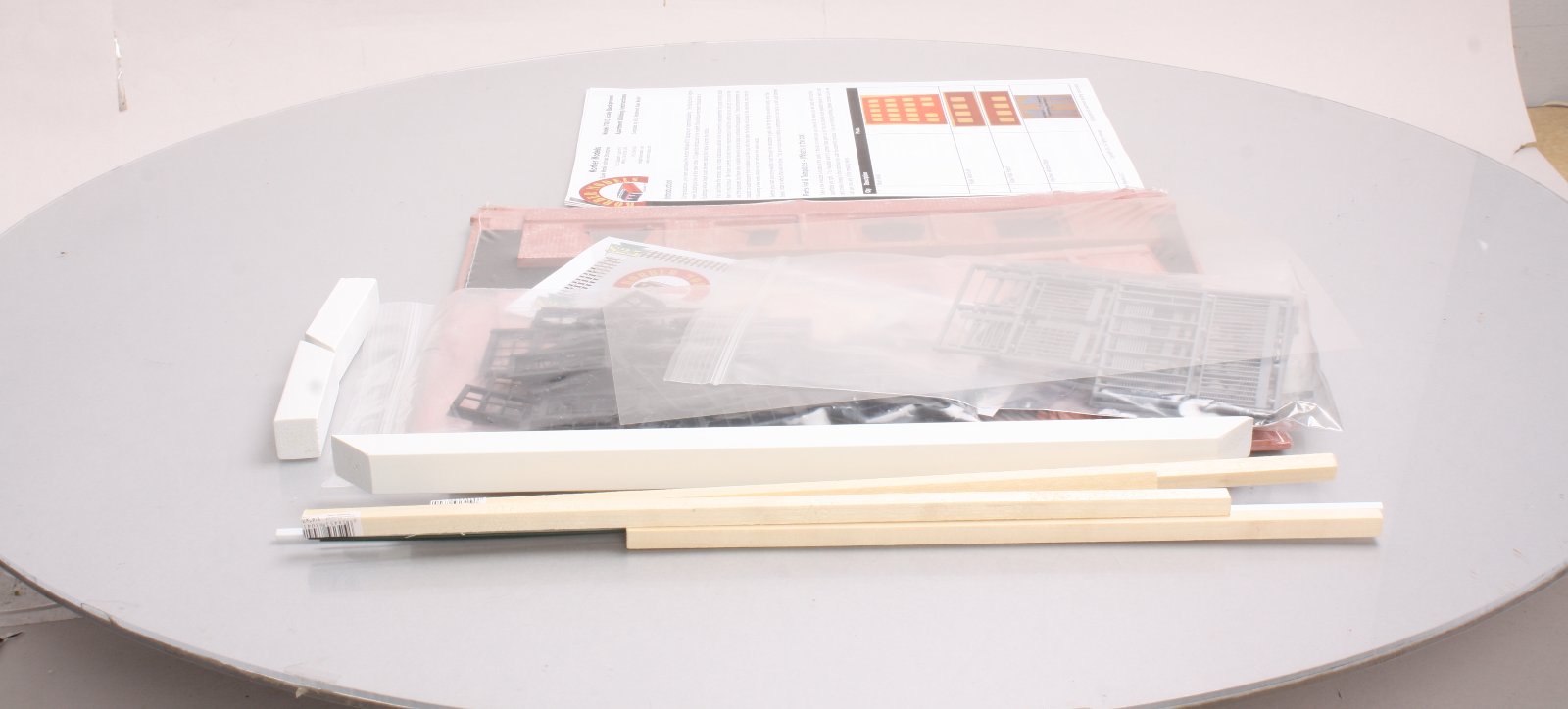 Korber 700 O Scale Backyard Apartment Building Kit