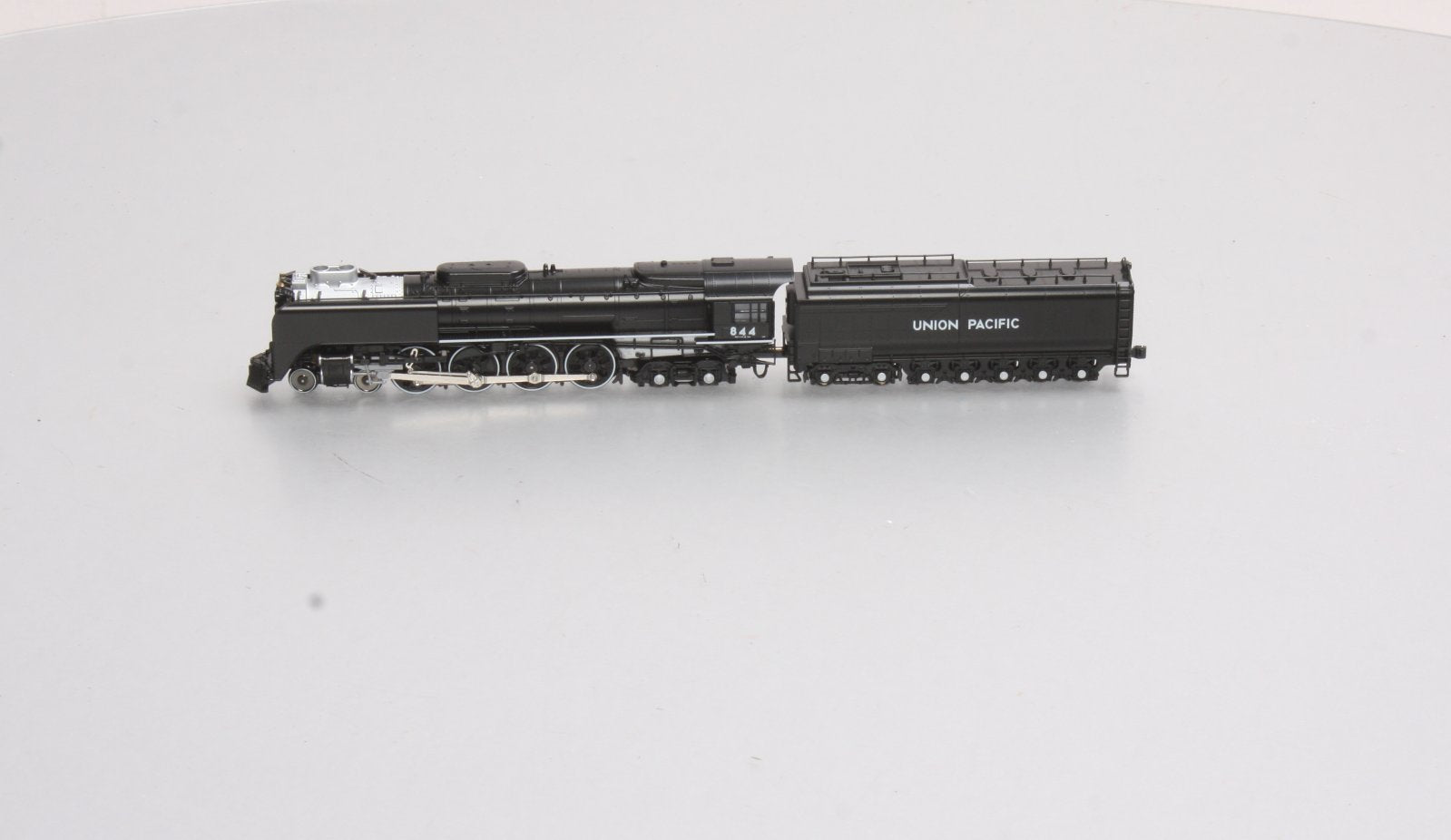 Kato 126-04011 N Scale Union Pacific FEF-3 4-8-4 Steam Locomotive #844 w/TCS DCC