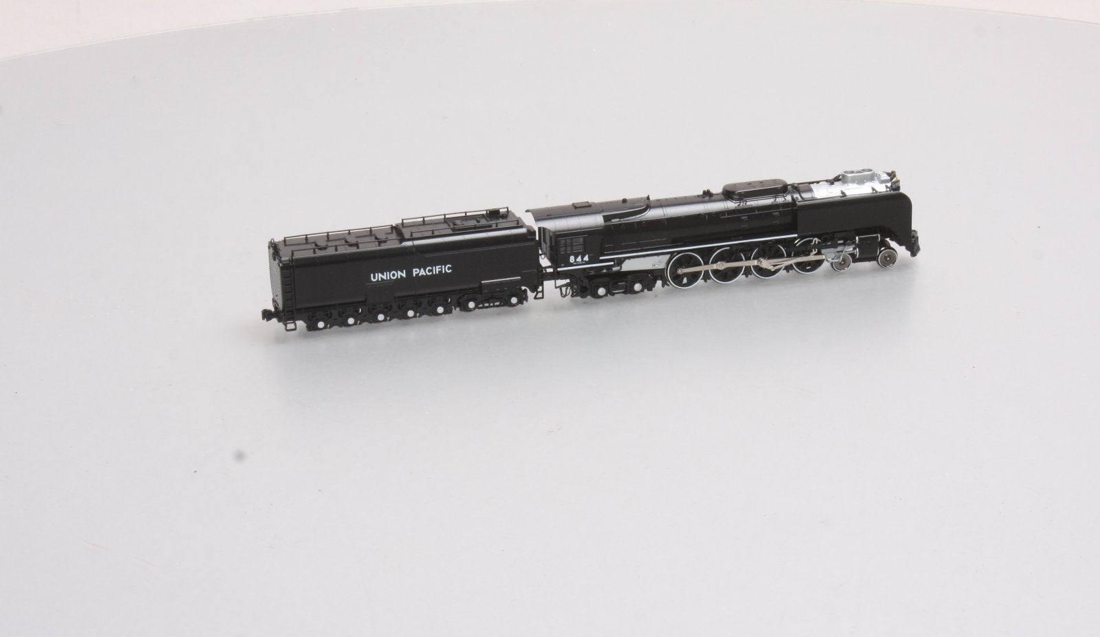 Kato 126-04011 N Scale Union Pacific FEF-3 4-8-4 Steam Locomotive #844 w/TCS DCC