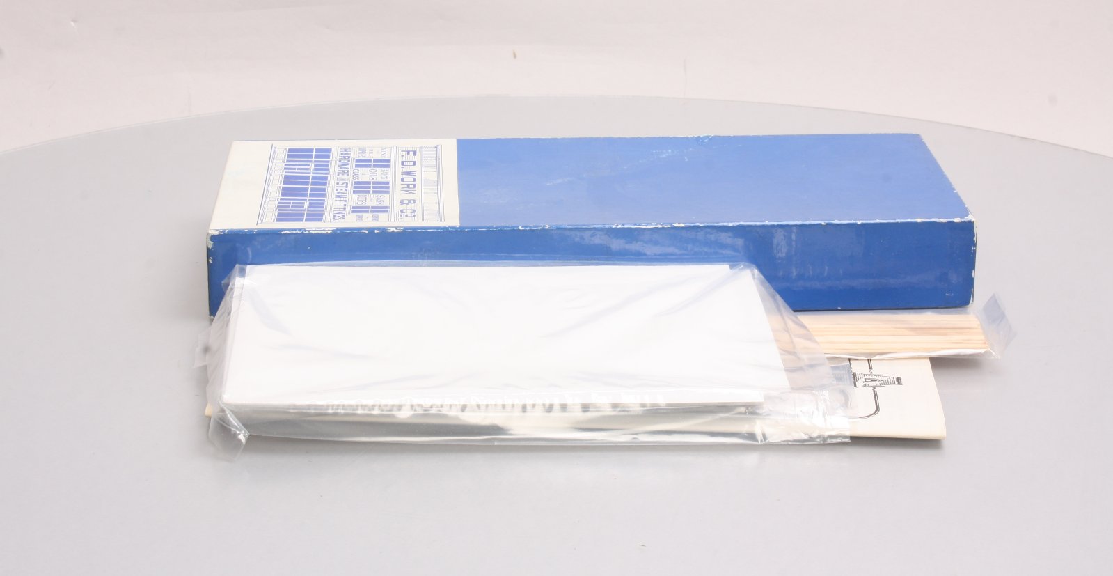 Classic Miniatures 38904 General Store