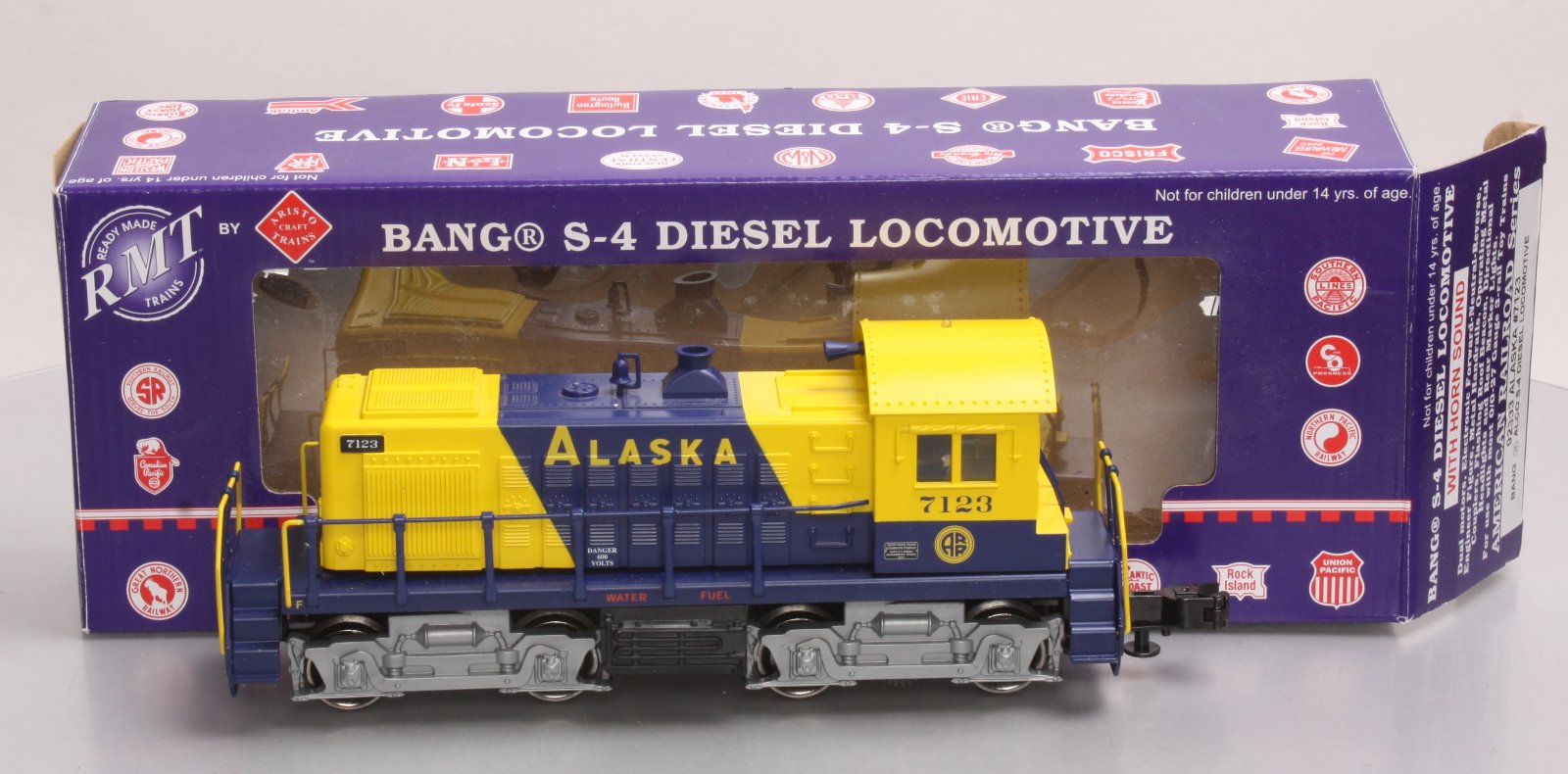 RMT 92333 O Alaska Railroad Alco S-4 Diesel Switcher #7123