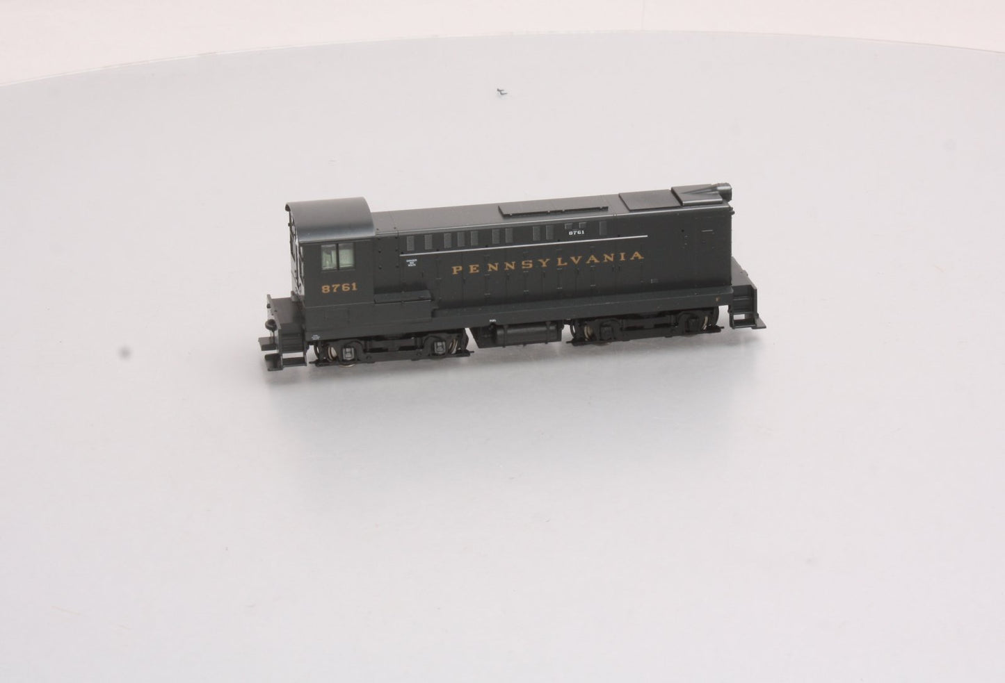 Stewart 4901 HO Pennsylvania Diesel Baldwin S-12 Phase I Powered #8761
