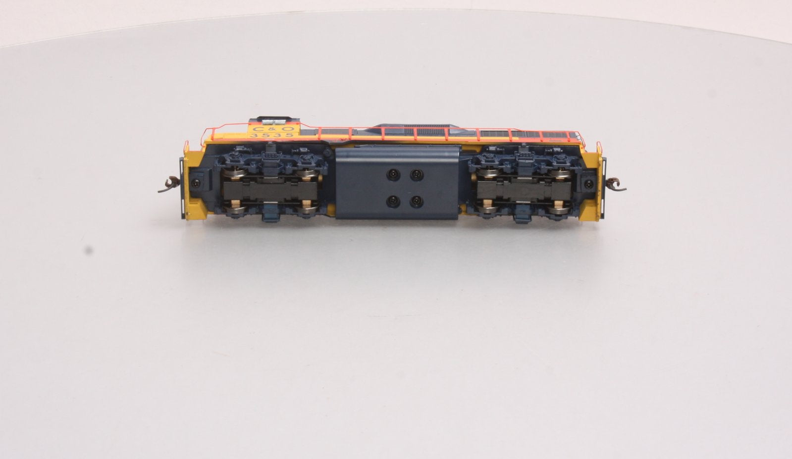 Athearn 96063 HO RTR GP35, Chessie/C&O #3535