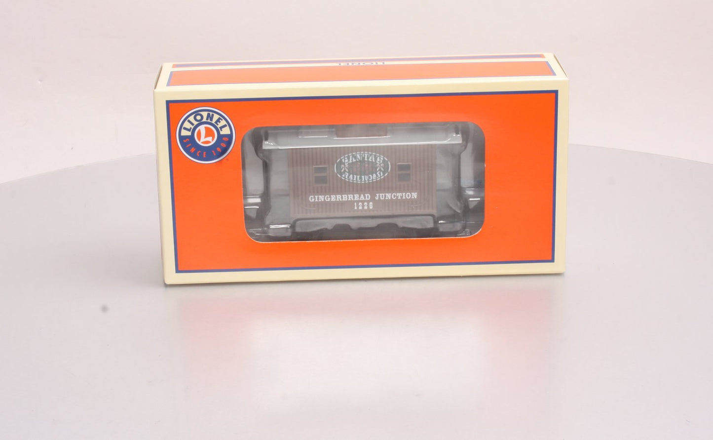 Lionel 6-25927 Gingerbread Bobber Caboose