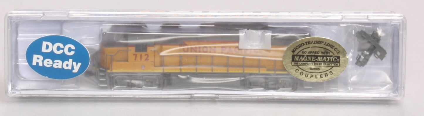 Walthers 929-50311 N Scale Union Pacific EMD GP38-2 Diesel #712 (DCC Ready)